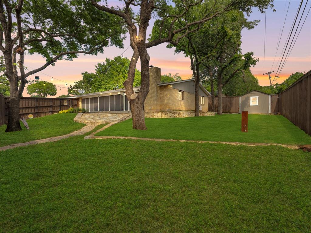 2305 Cherry Blossom Lane