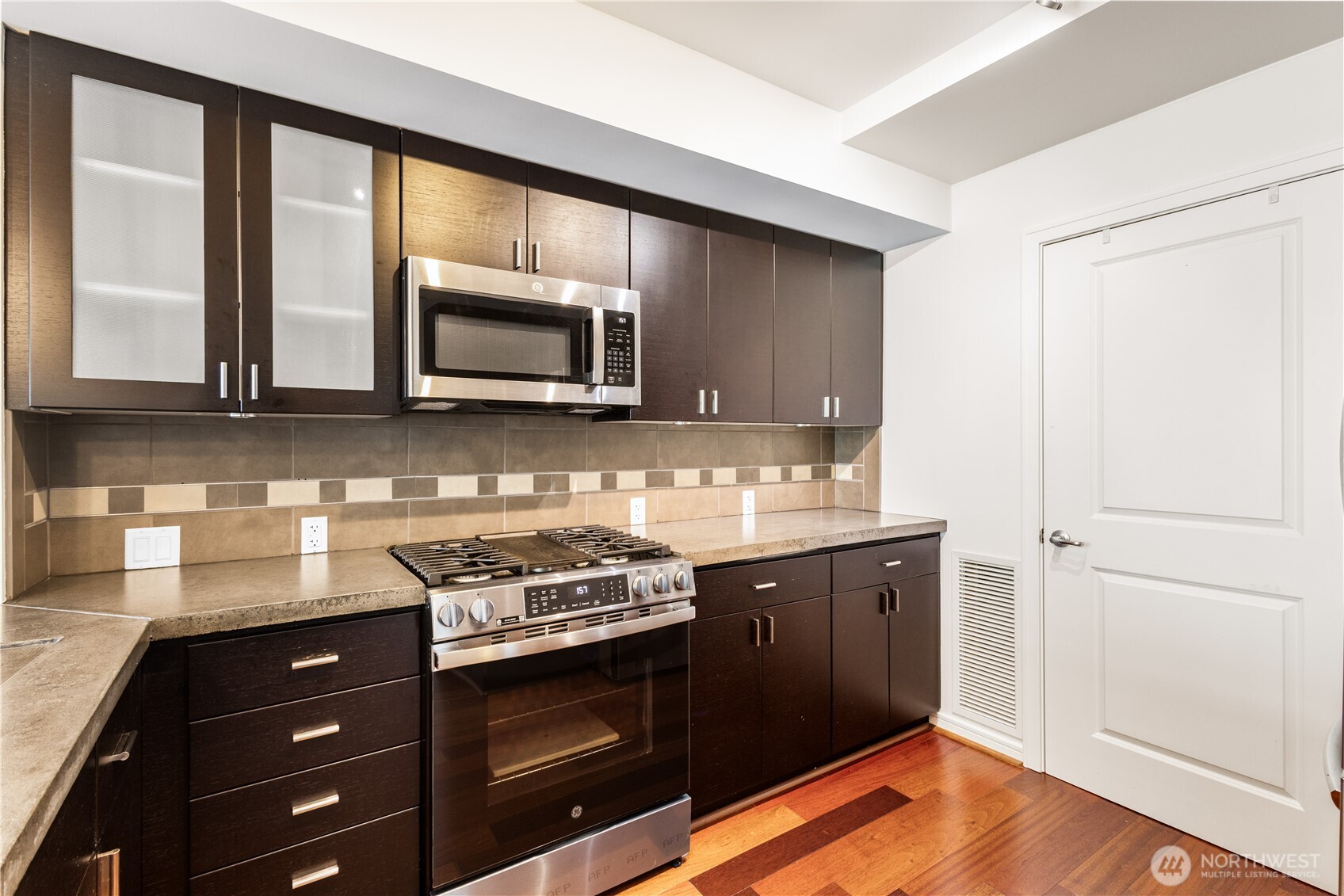 819 Virginia St #2710, Seattle, WA 98101, listing photograph 3 of the residence