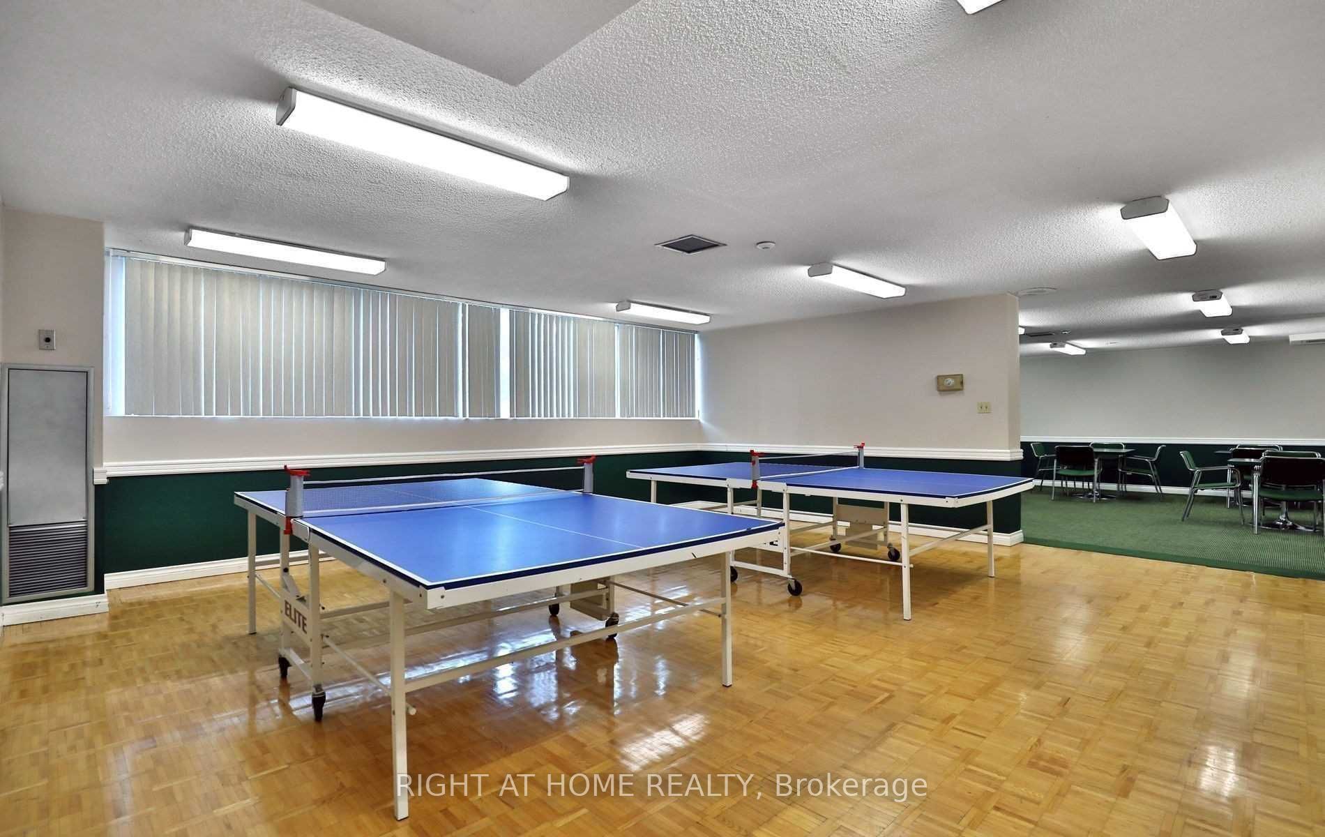 3700 Kaneff Cres Sph8