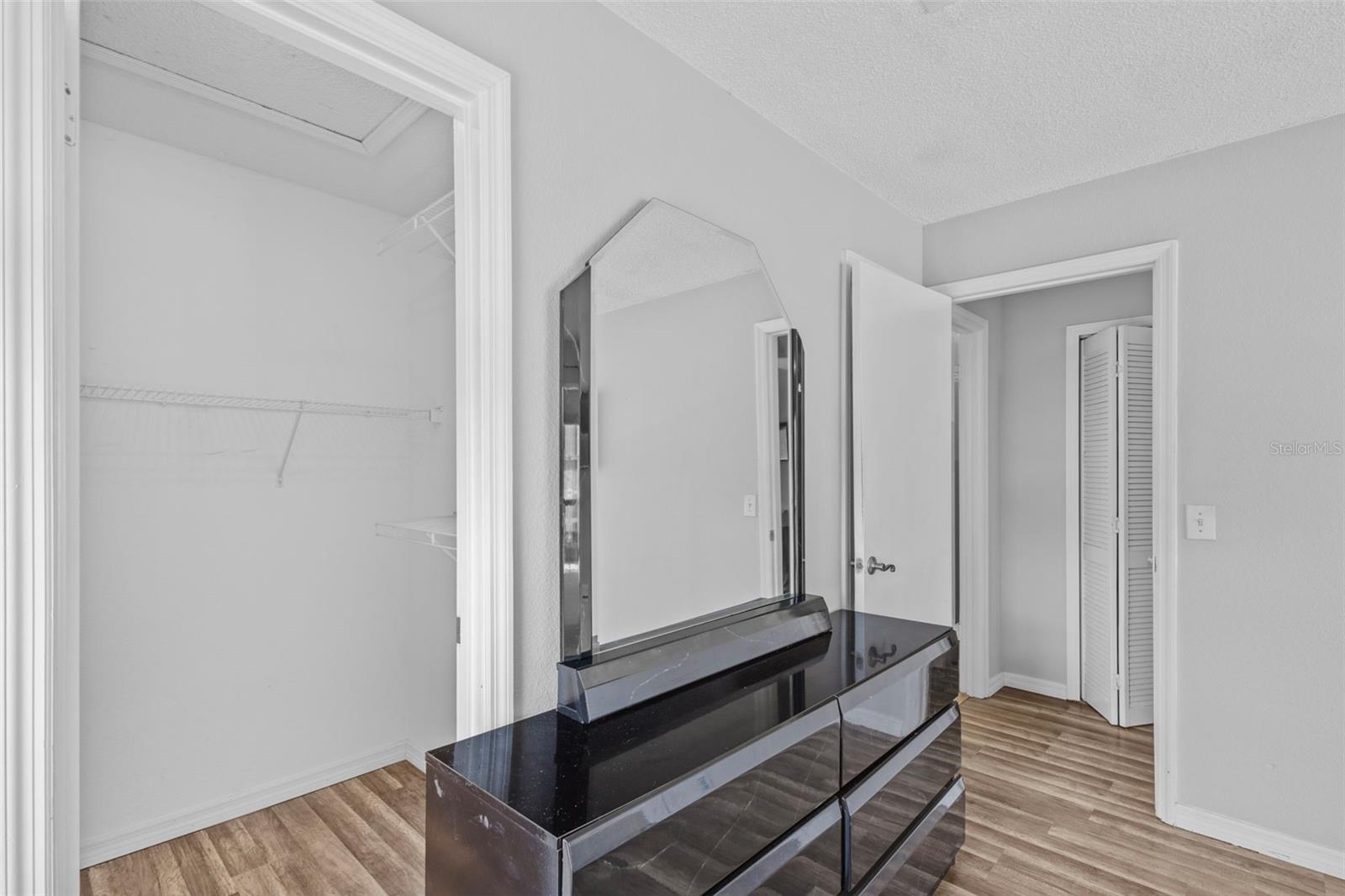 9481 Highland Oak Drive 305