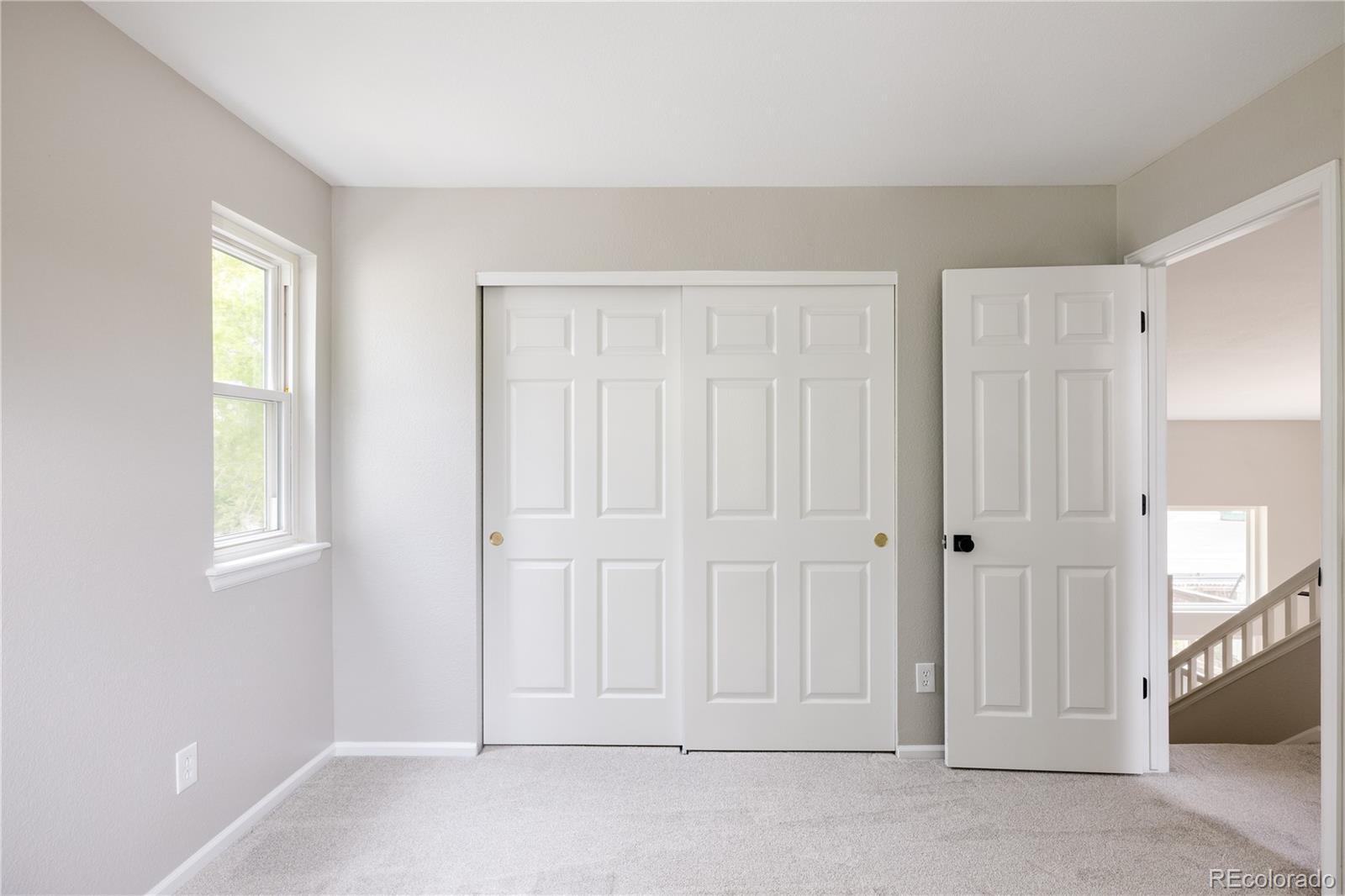 323 W 114th Way