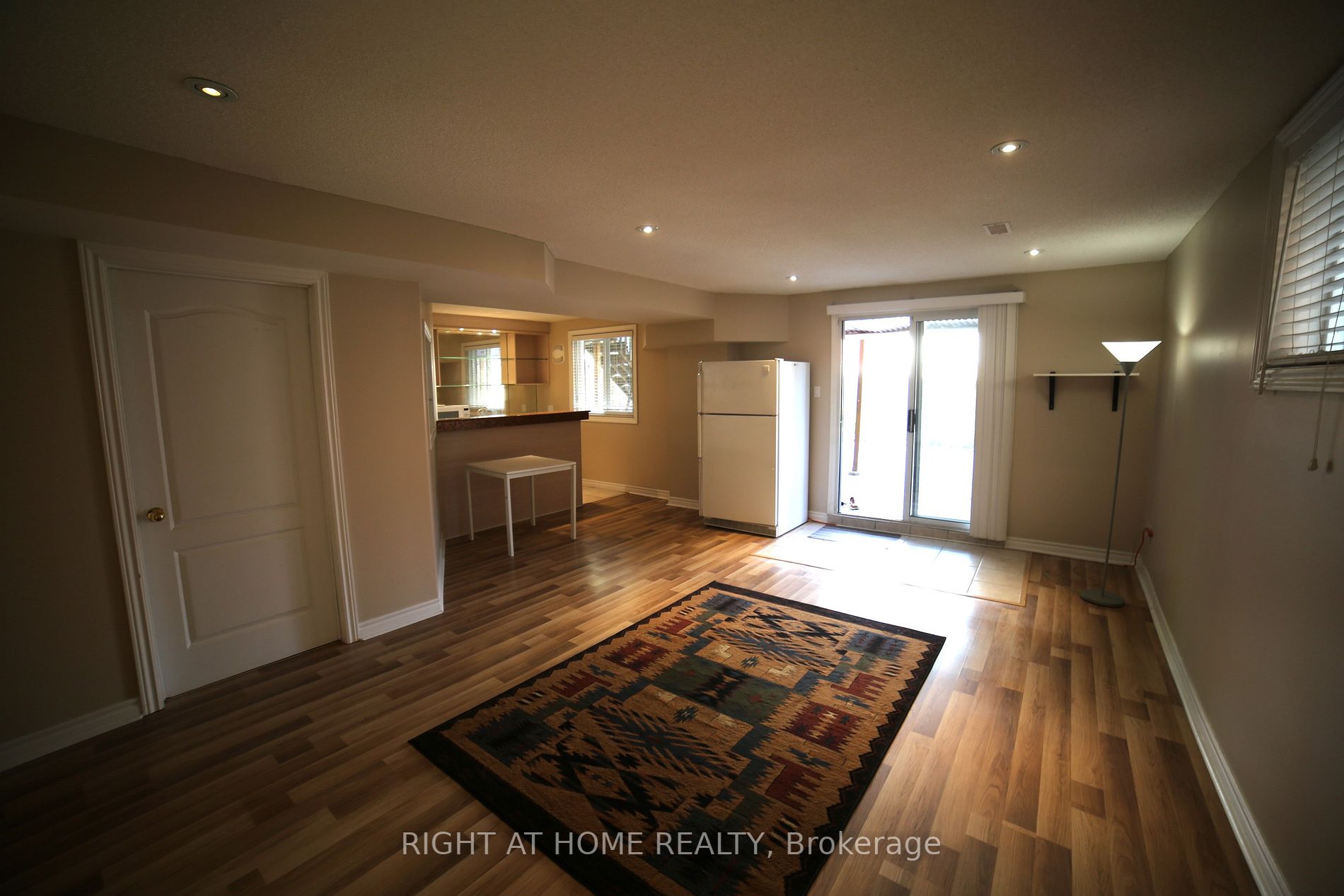 5260 Floral Hill-Basement Cres