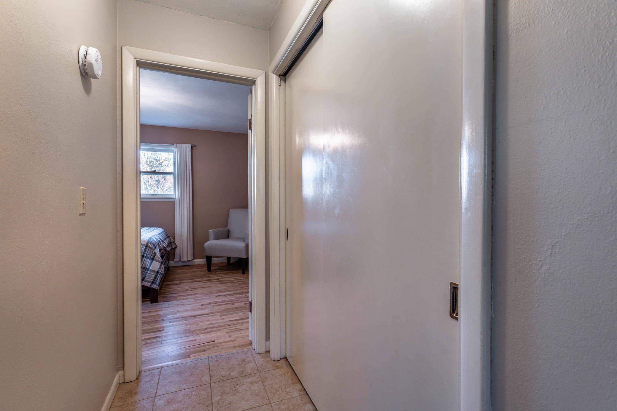 509 W Douglas Avenue