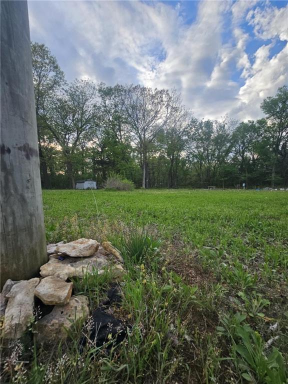 305 & 309 E Sugar Lake Drive