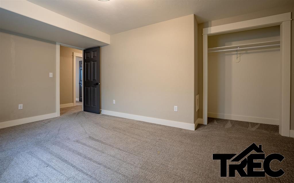 642 Cedarwood