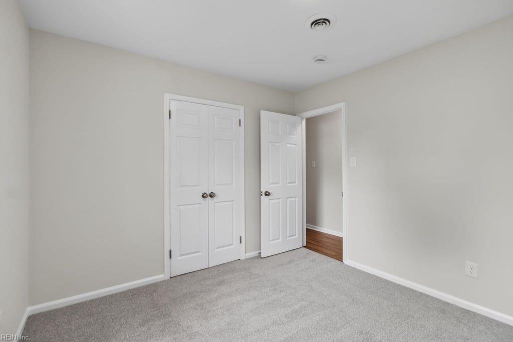 5309 Leesburg Drive