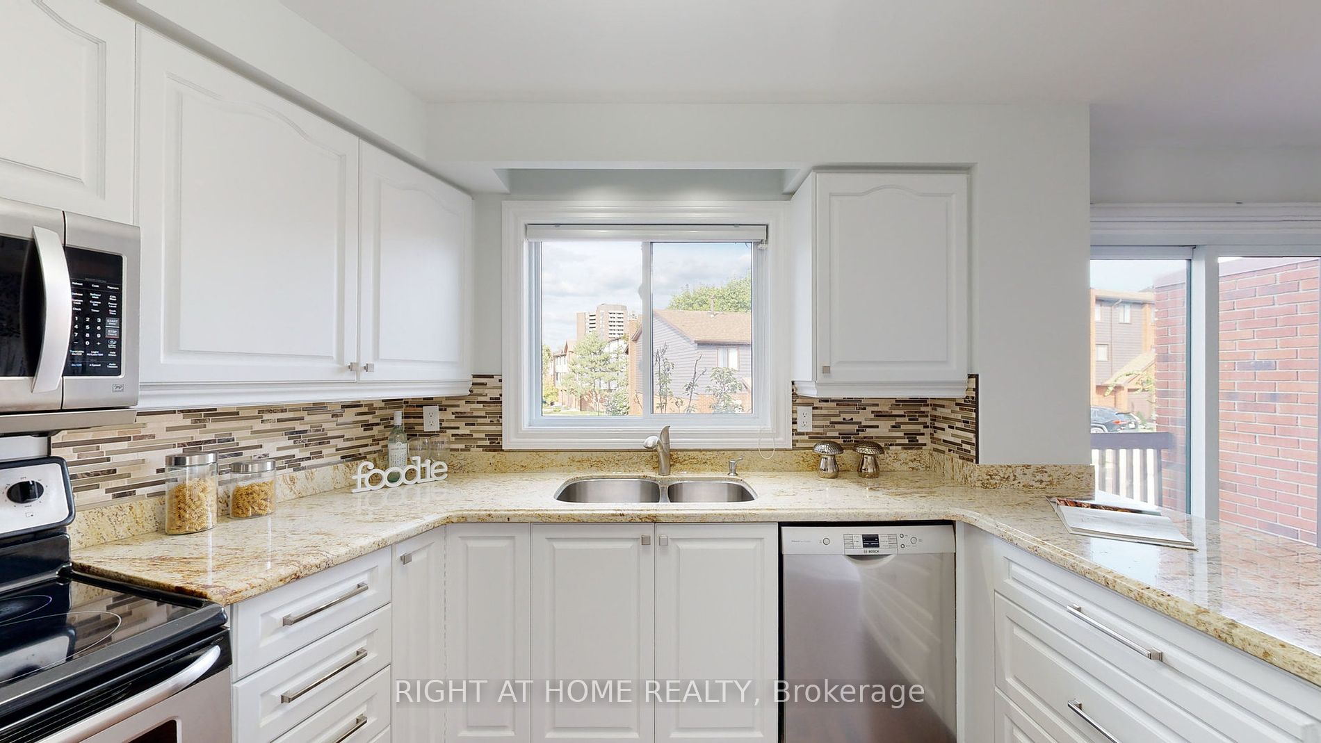 4165 S Fieldgate Dr 23