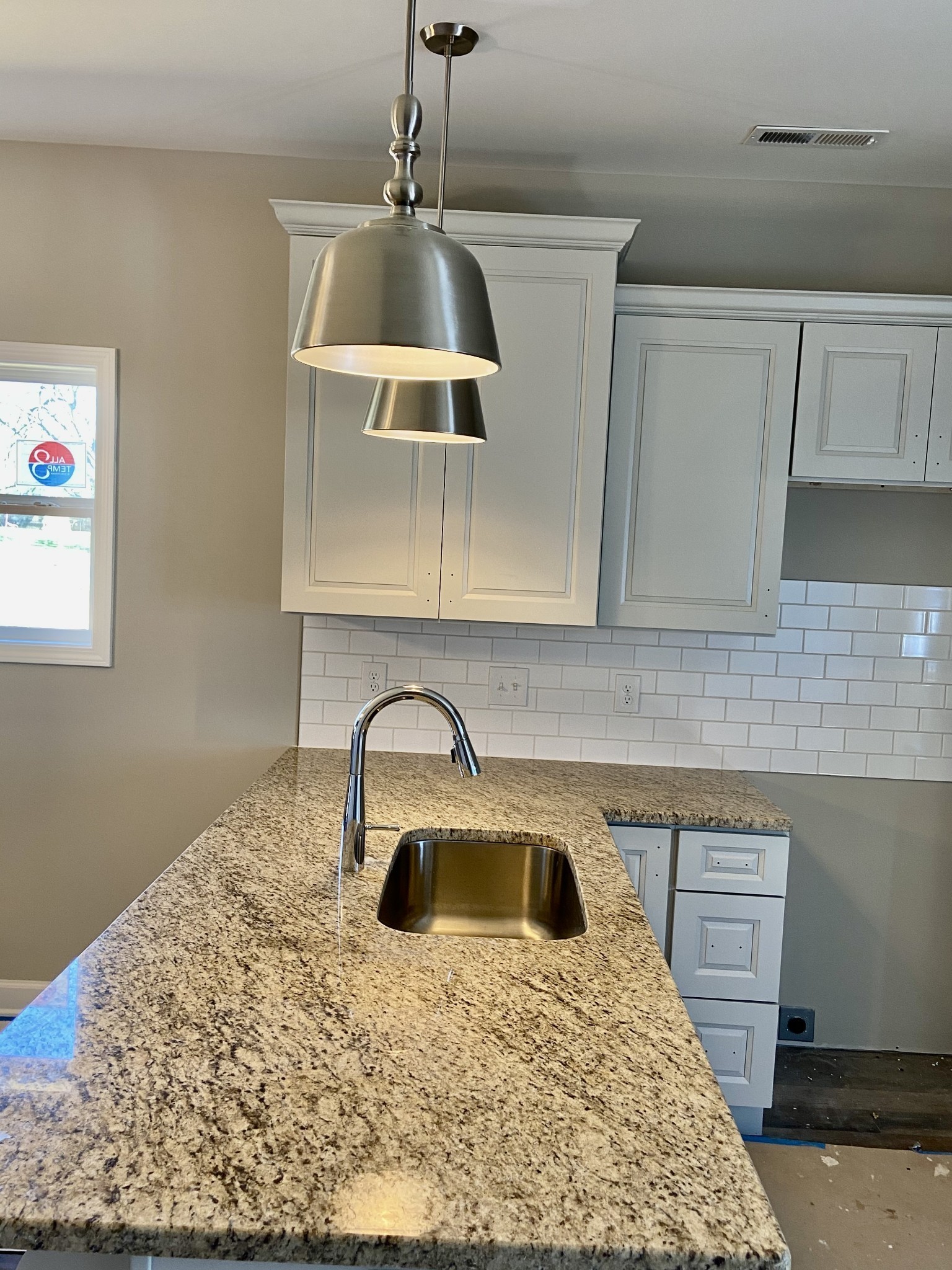 967 Horse Mountain Rd 11H