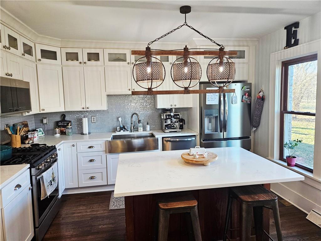 33253 Cedar Niles Road