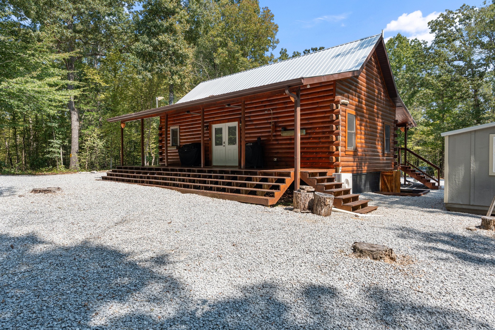 6095 Old Highway 13