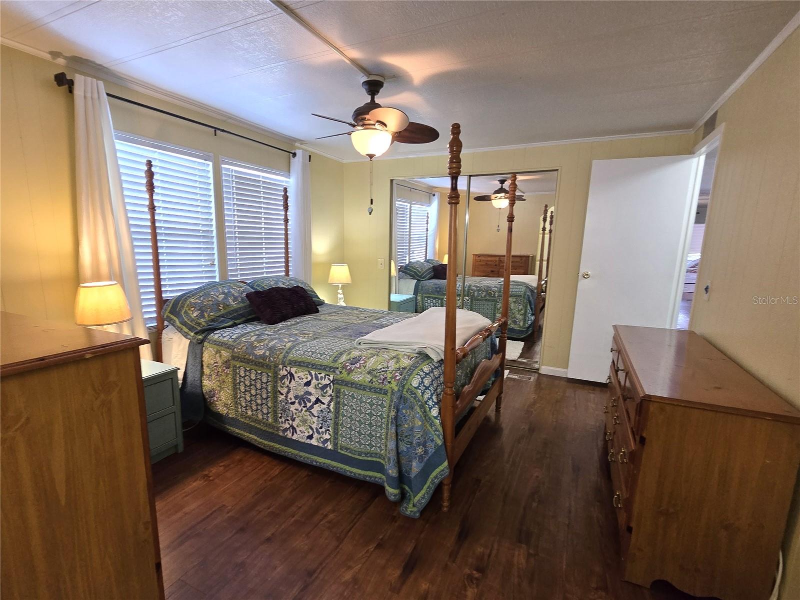 6710 36th Avenue E 37