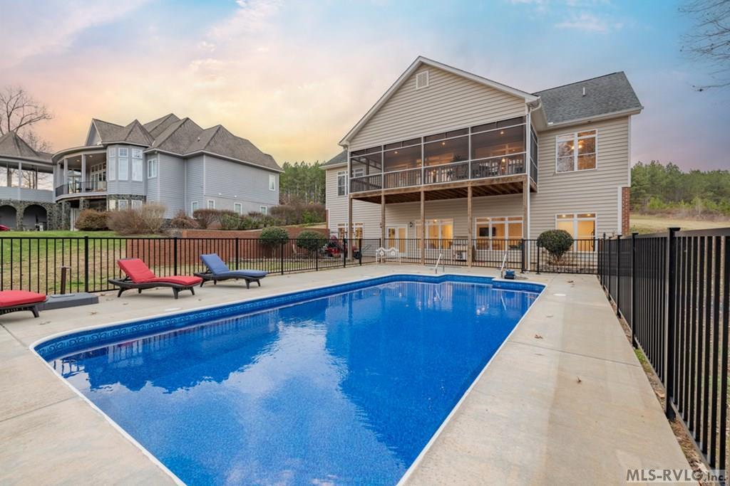 82 Portside Lane