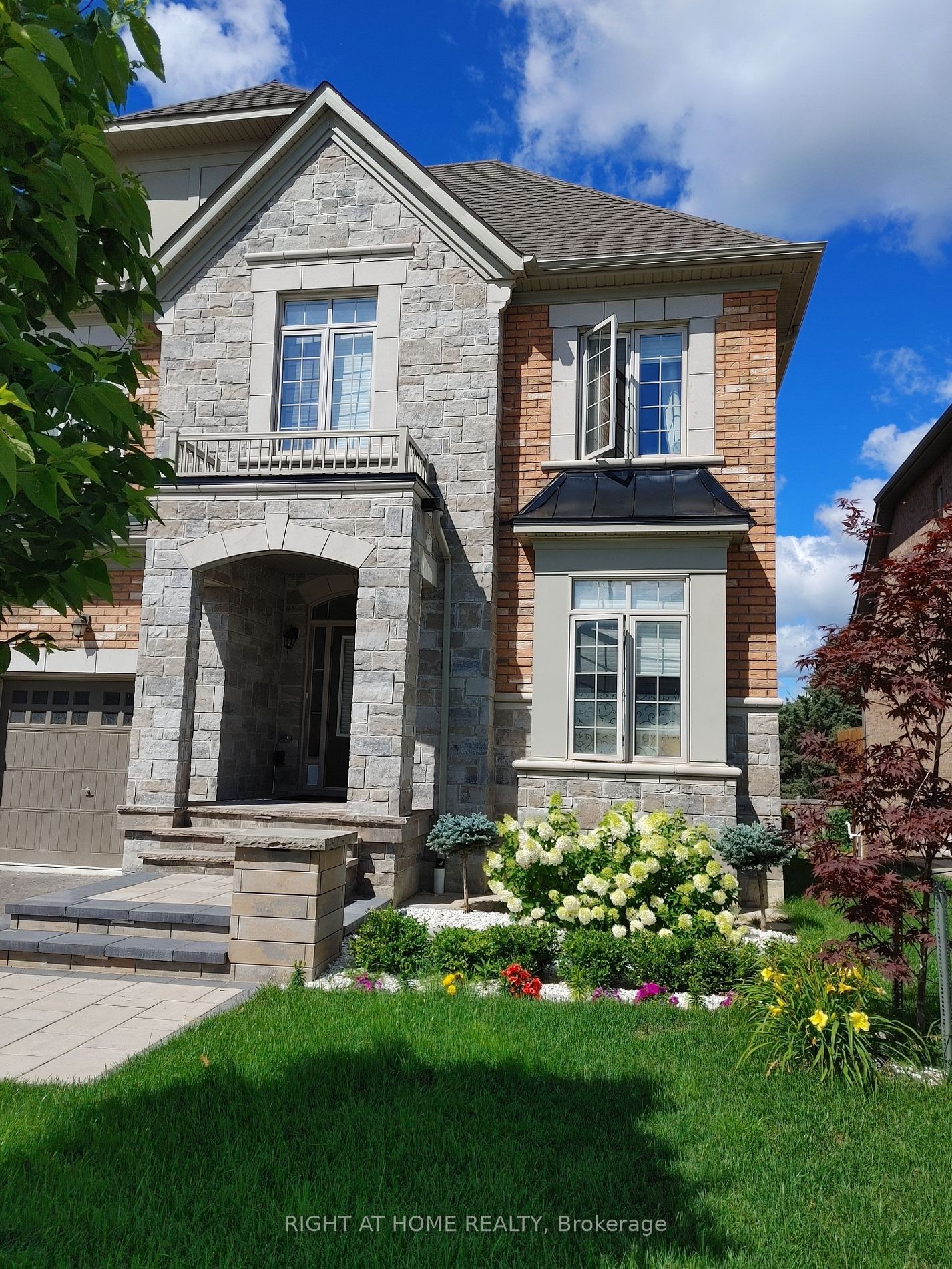 32 Alf Neely Way