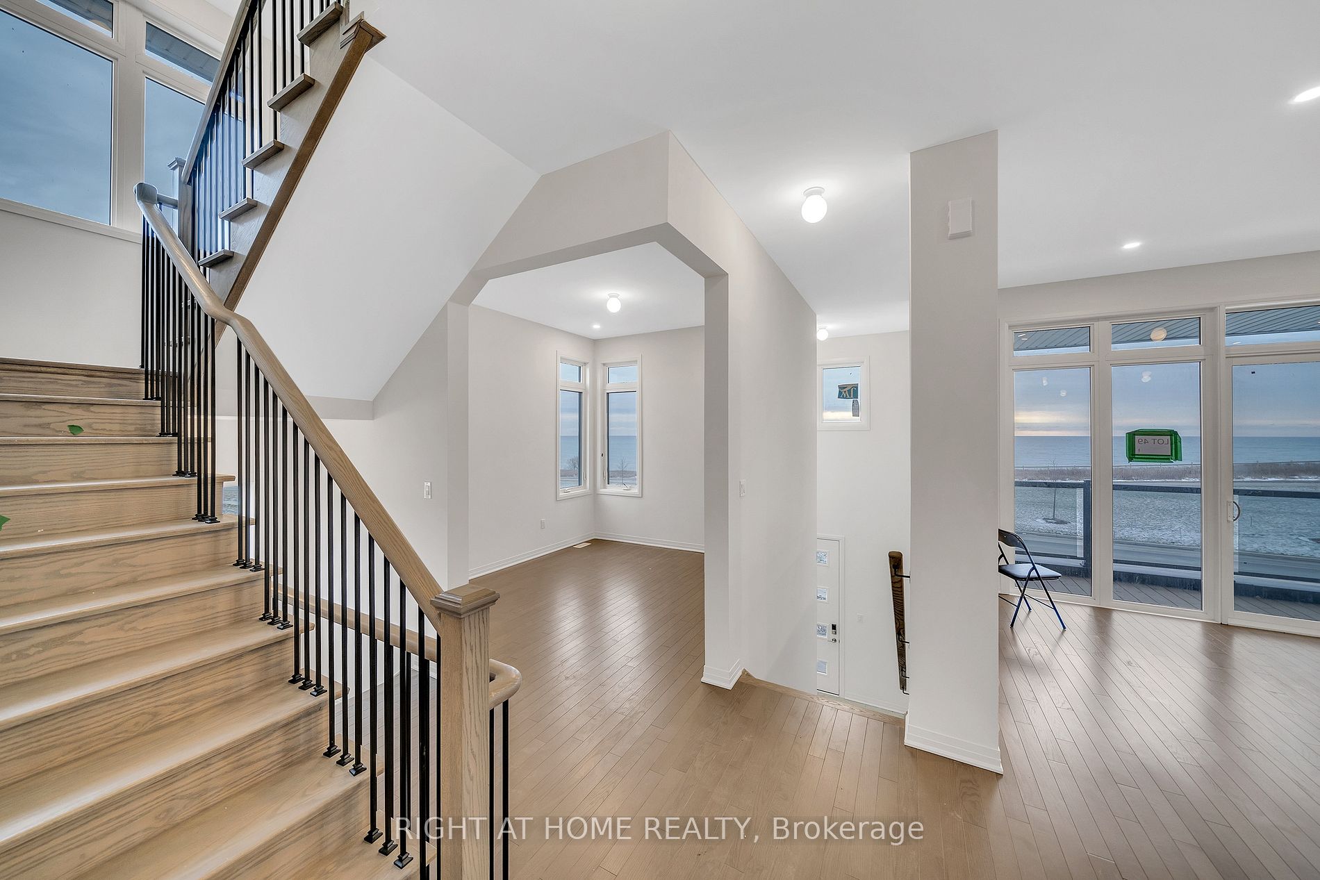 275 Port Darlington Rd