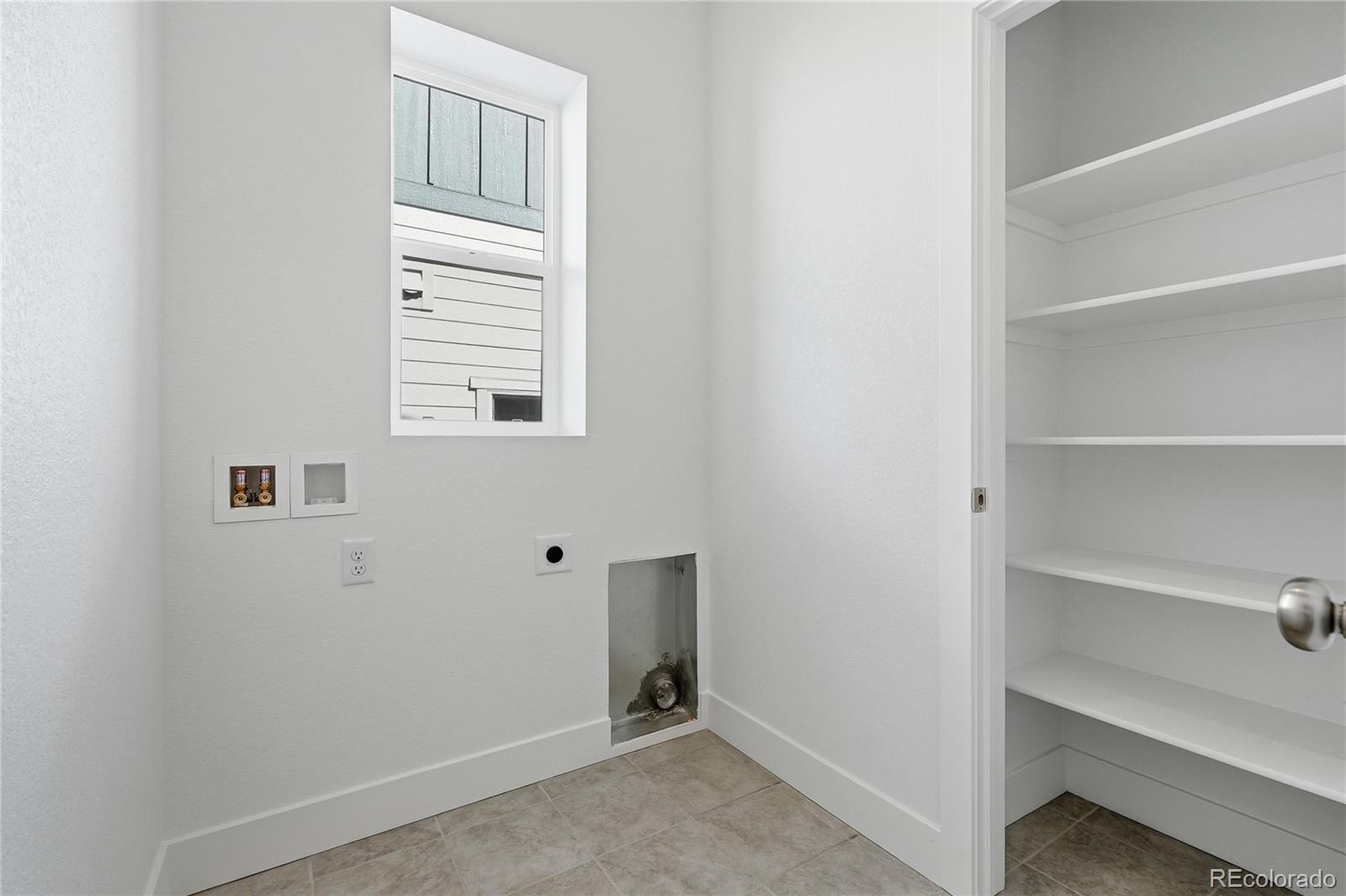 17116 W 92nd Loop