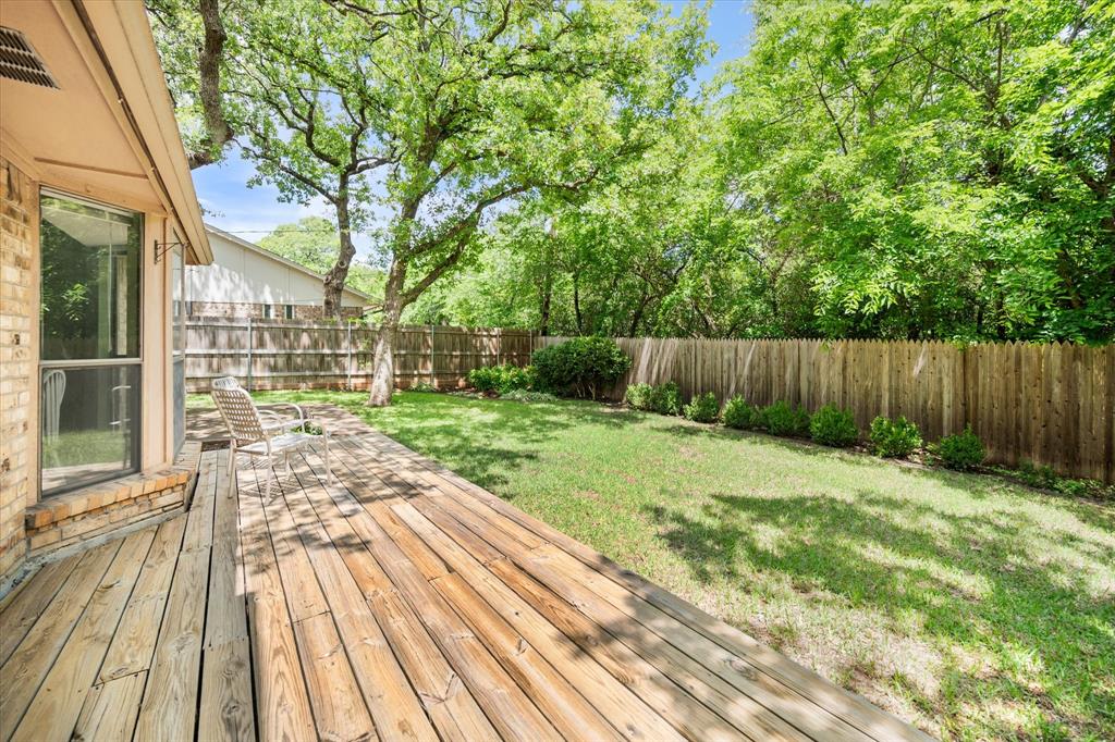 4215 Pleasant Oaks Court