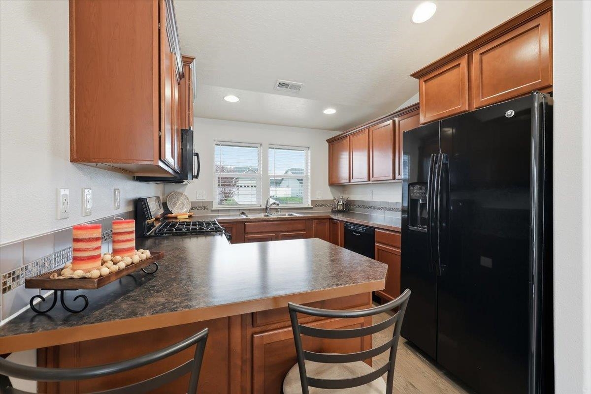 19029 E Frederick Ave