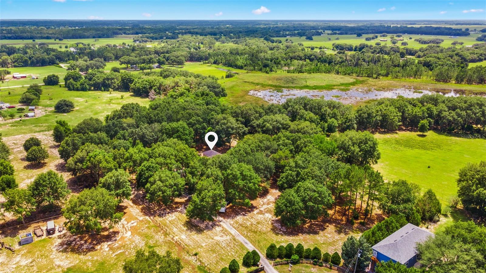 2800 Hammock Groves Road