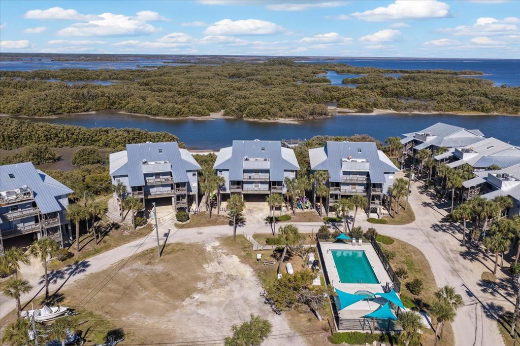 11 Old Mill Dr 9-C