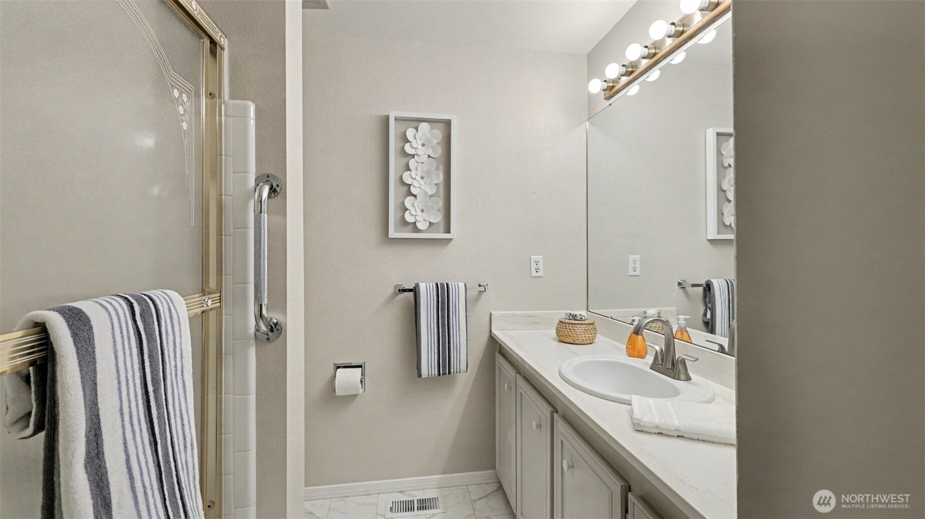 14121 SE Fairwood Boulevard