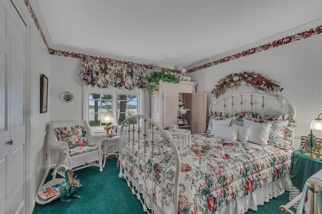 17372 Floral View Court