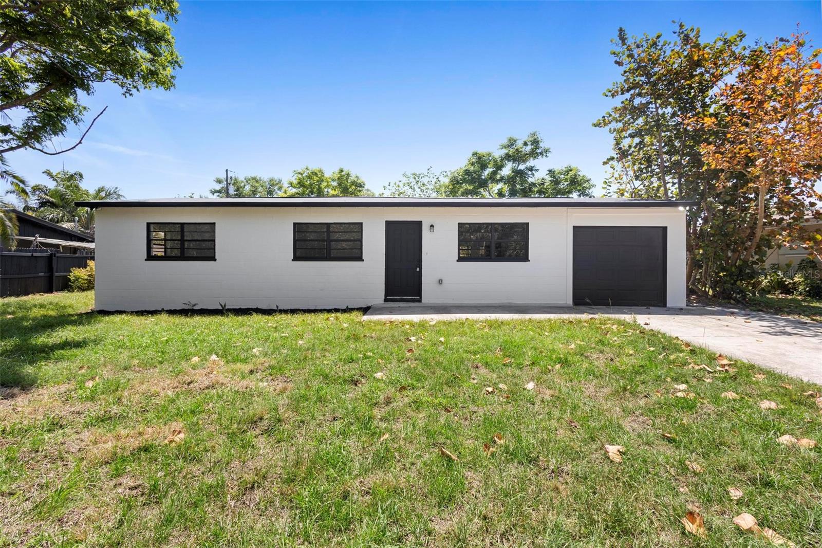 2675 Mimosa Lane