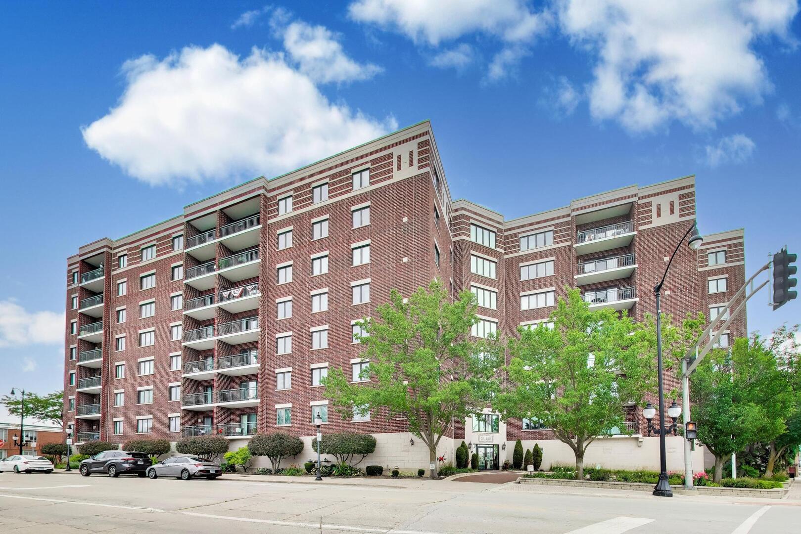 201 N Vail Avenue 409