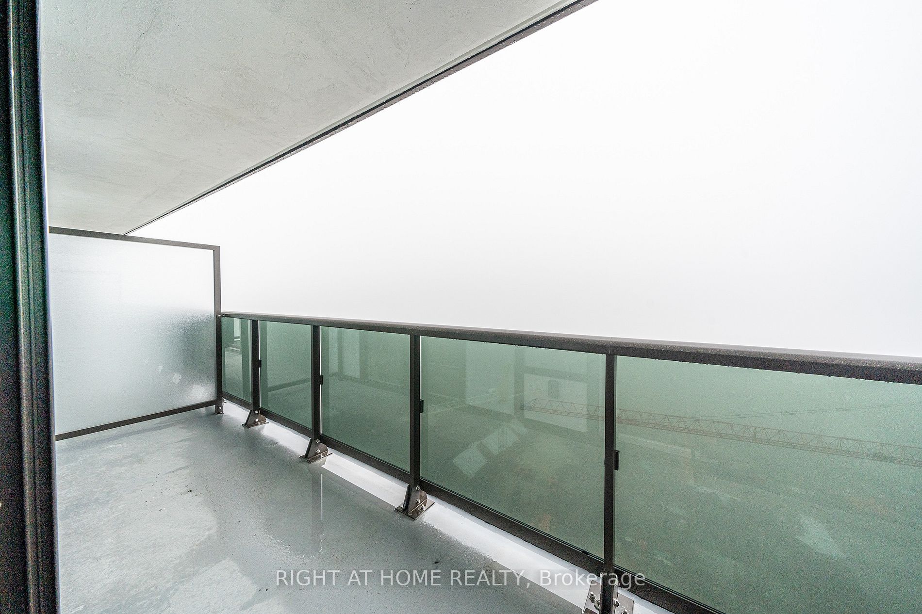2550 N Simcoe St 2015