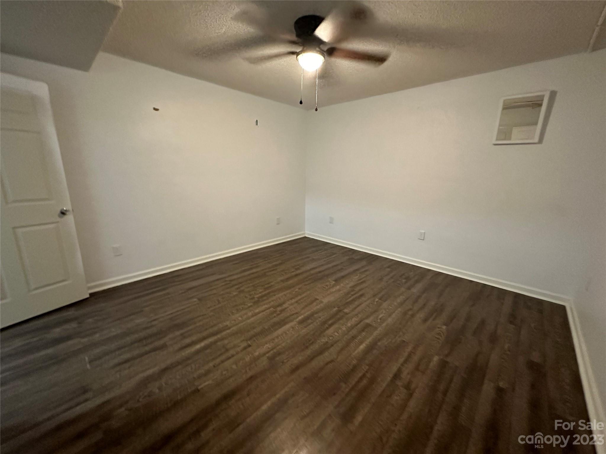 476 Legion Road