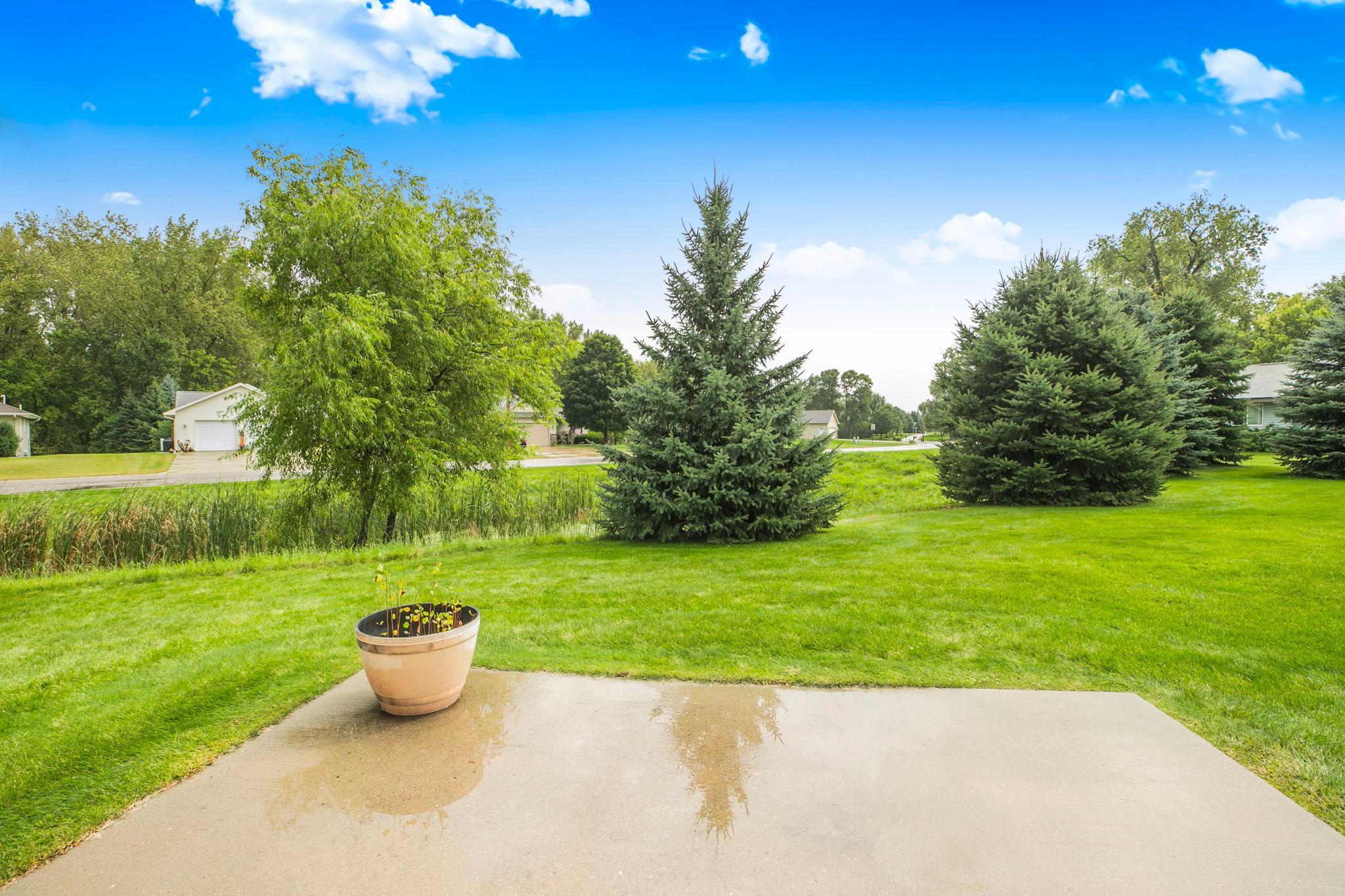 647 Cottonwood Avenue