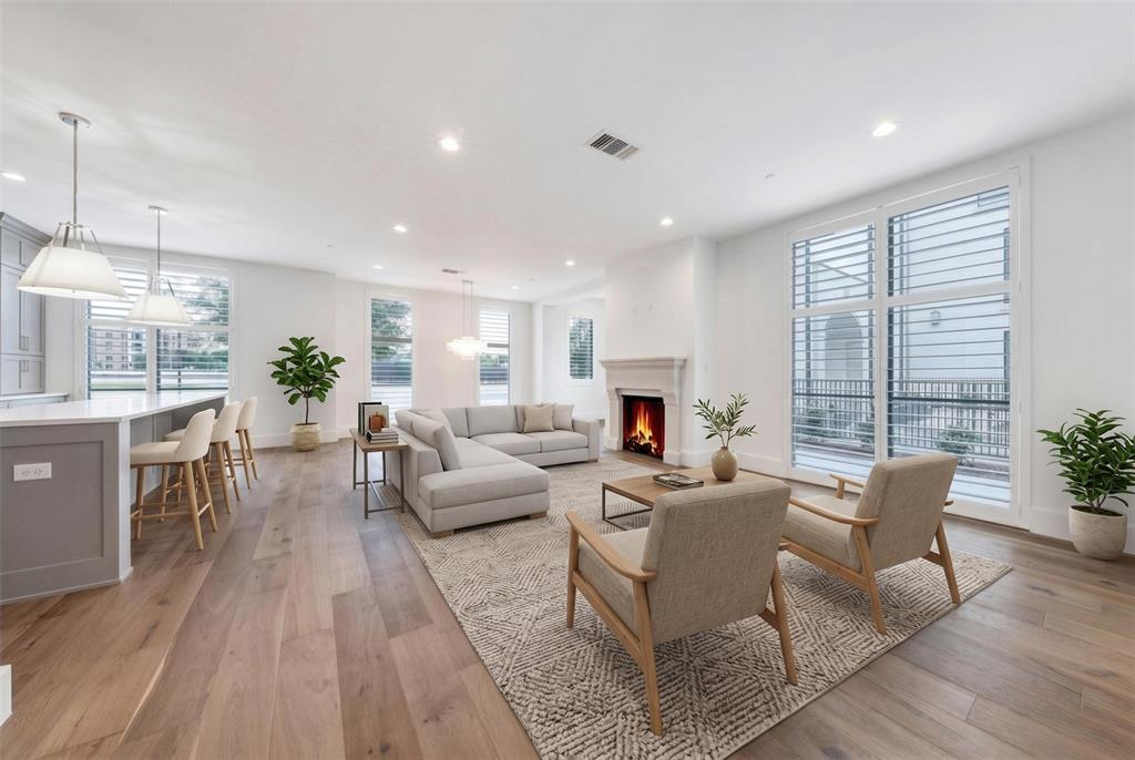 5270 Town And Country Boulevard, 111 Frisco, TX