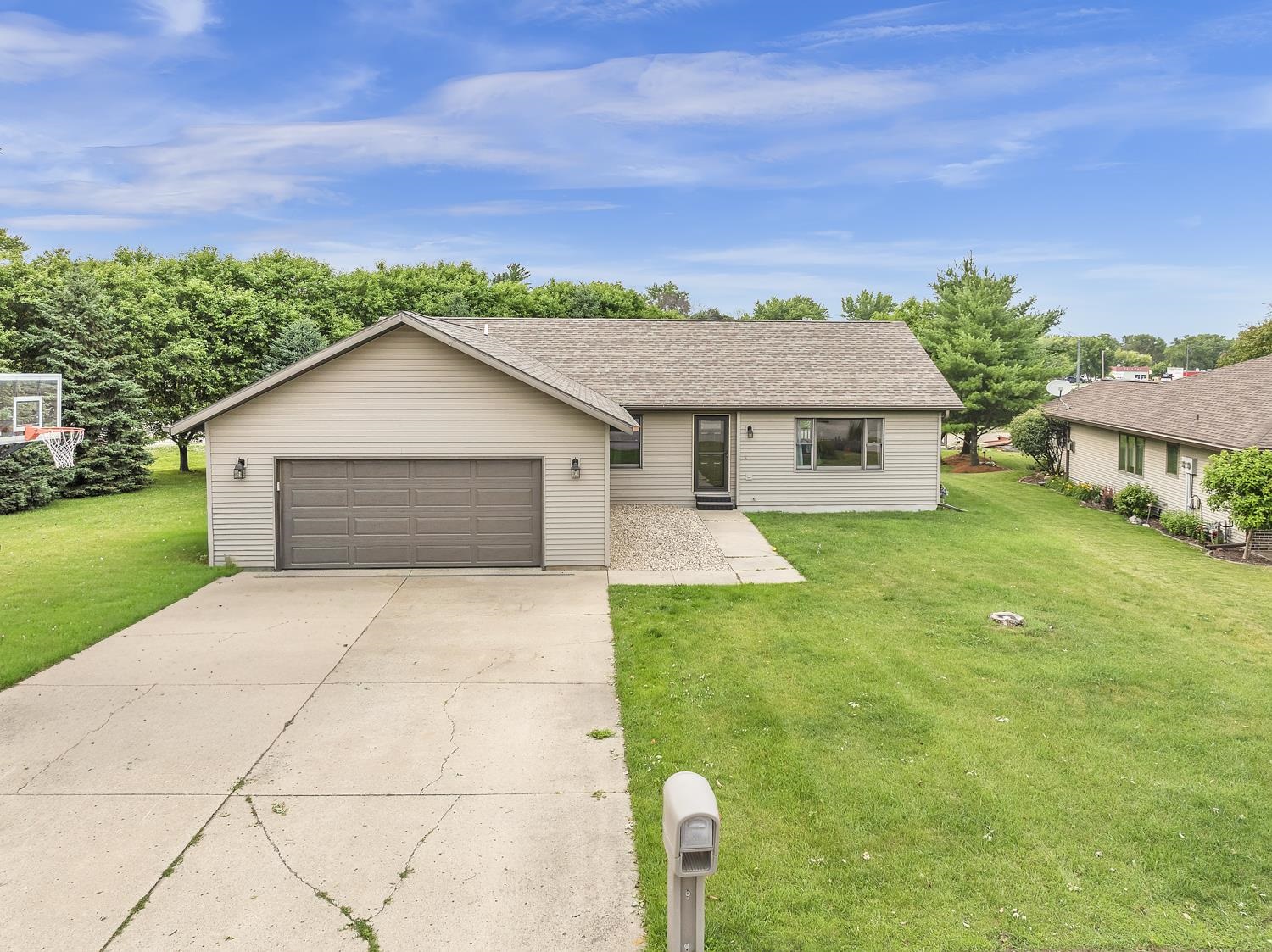 424 Emerald Drive