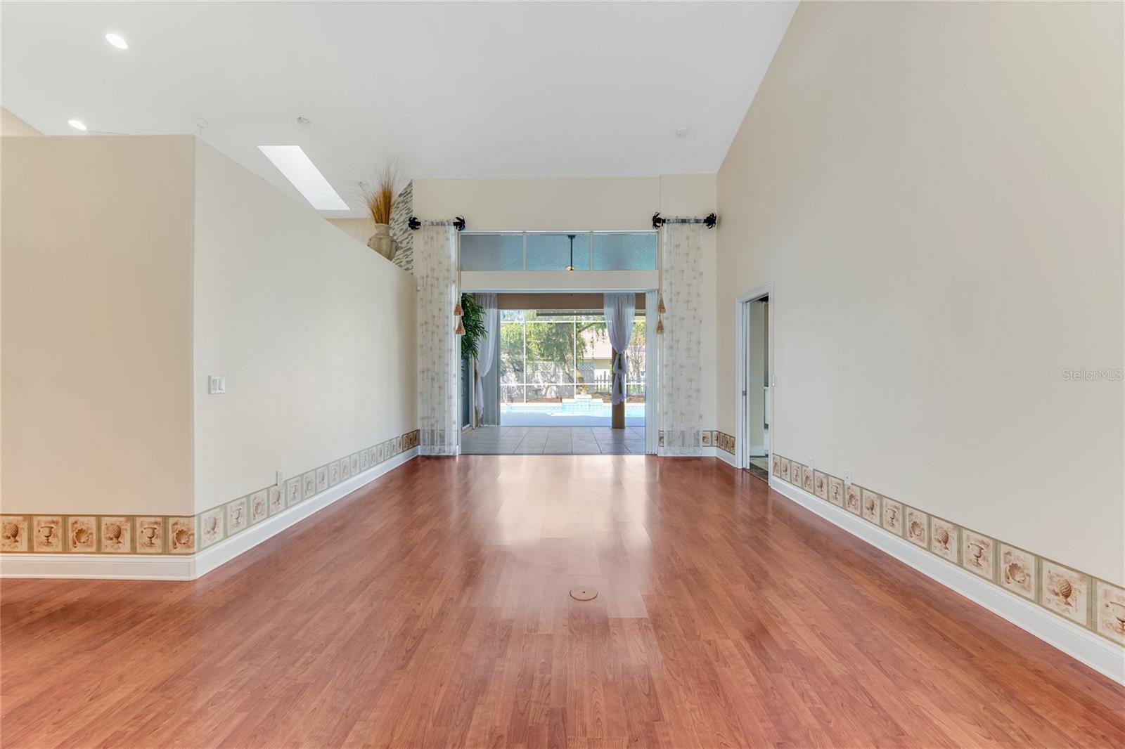 44 Ellsworth Drive
