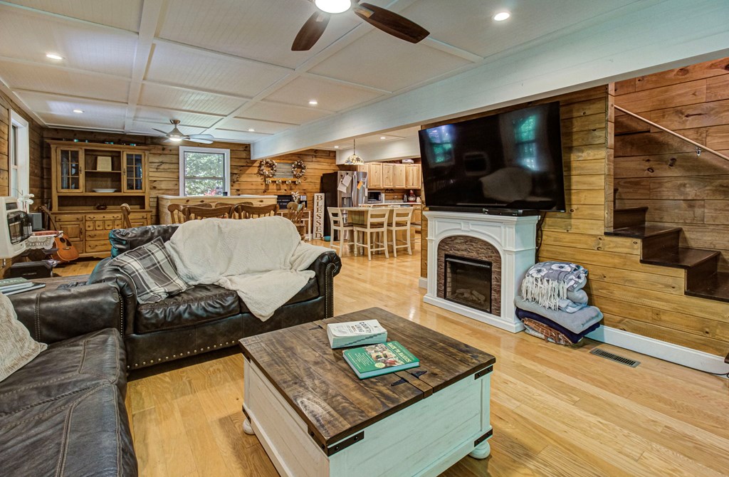 2240 Smith Mountain Rd