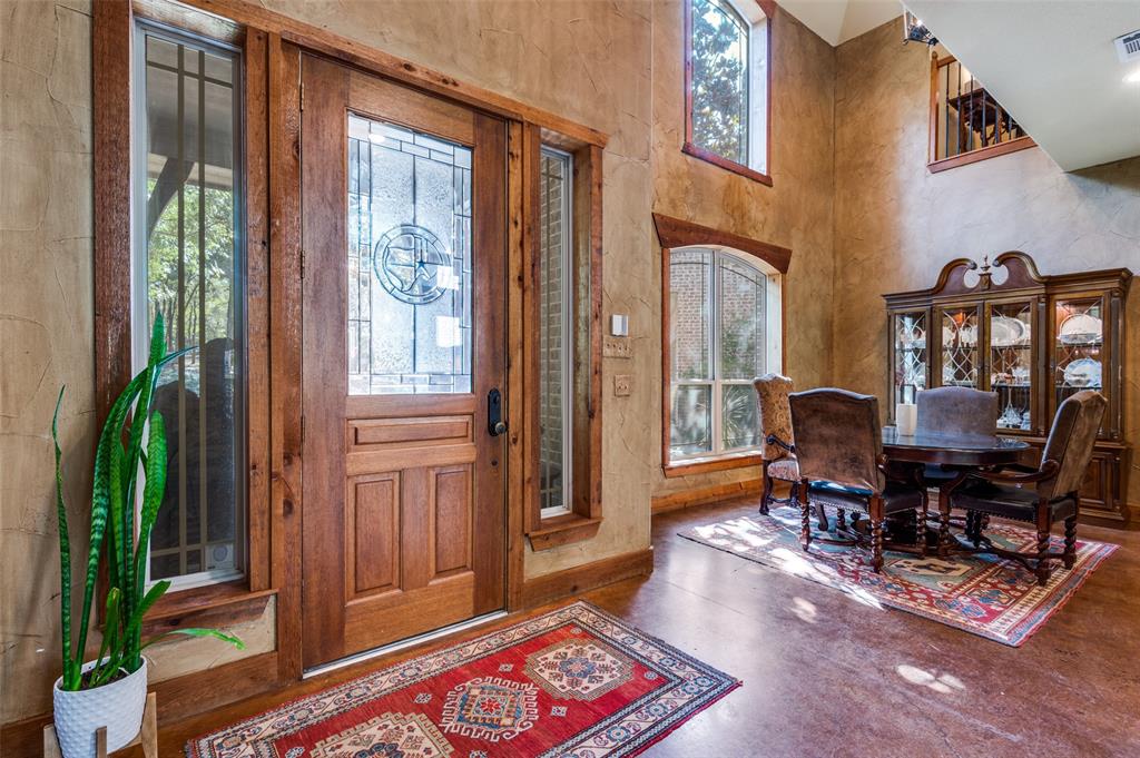 2403 Amberleaf Court