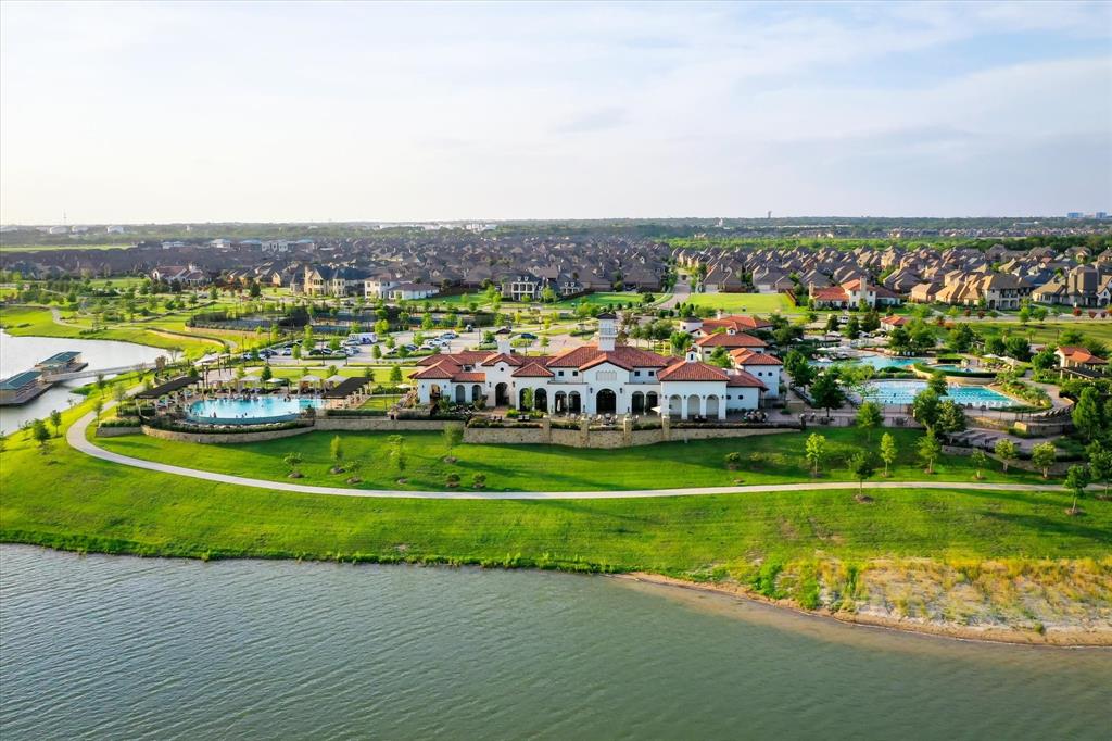 3926 Jasmine Fox Lane