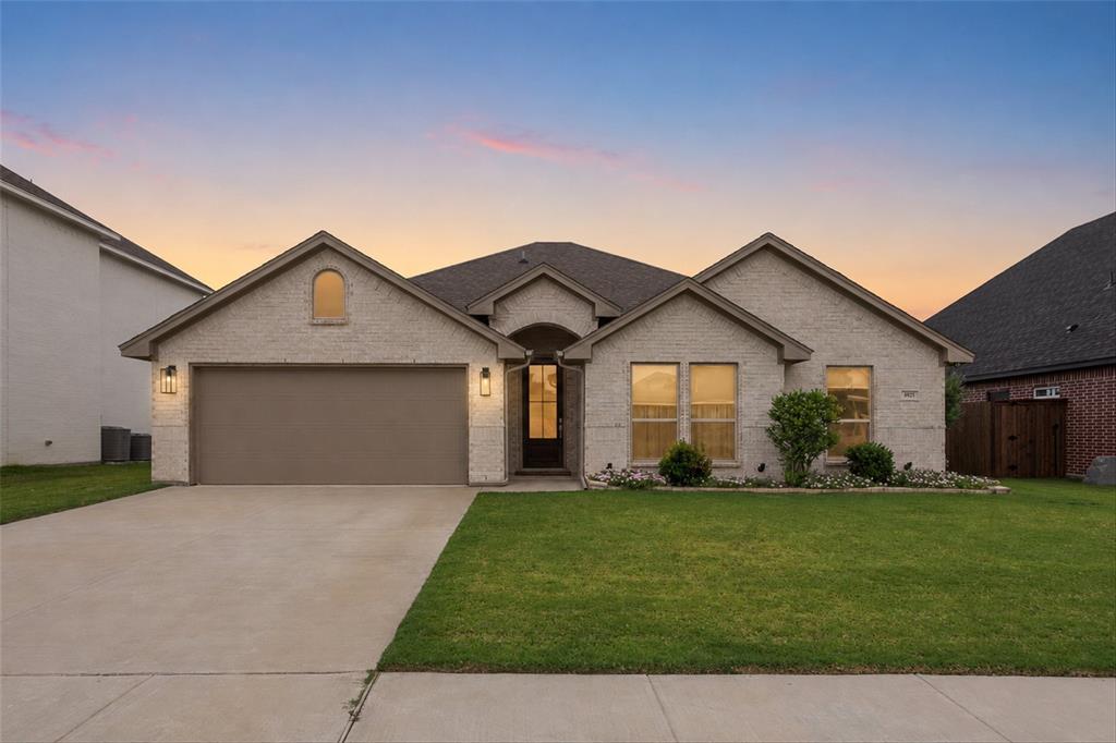 6921 Trail Rock Drive