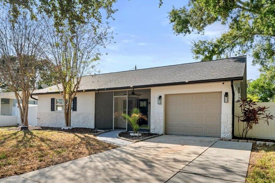 7490 Locust Street NE