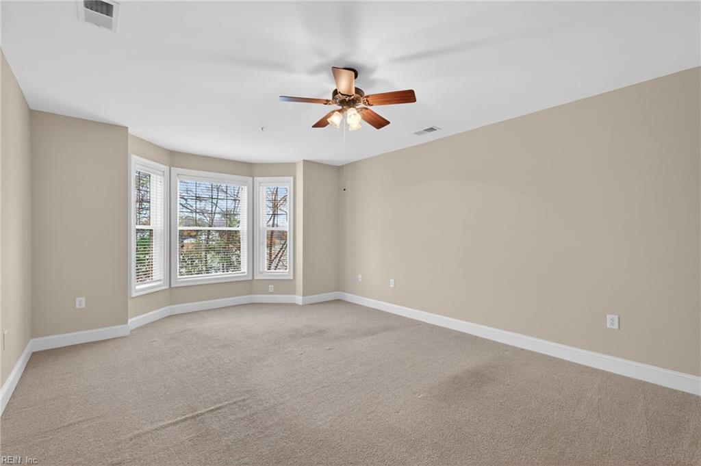 955 Bolling Avenue 204