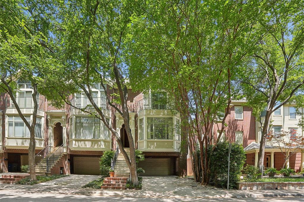This is the one you have been waiting for. 2611 Colby is a true brownstone style luxury townhome in the heart of State Thomas, crafted with solid core doors, premium materials, and soaring light filled rooms that feel as good as they look. Expanses of windows. Voluminous spaces. Generous scale throughout. The open floorplan flows beautifully for both everyday living and effortless entertaining. A first floor flex space adapts to whatever you need most, whether that is a home gym, a private office, or a creative studio. Above the primary suite, a loft adds an additional layer of living space that is entirely yours to define. Every bedroom has an ensuite bath, offering comfort and privacy. Outside, a gated side and back yard wraps the home in rare private outdoor space, cozy enough for a morning coffee and generous enough to let your dog call it their own. All of this just steps from the Katy Trail, Crescent Court, and the Arts District, in one of Uptown Dallas's most beloved and walkable neighborhoods.