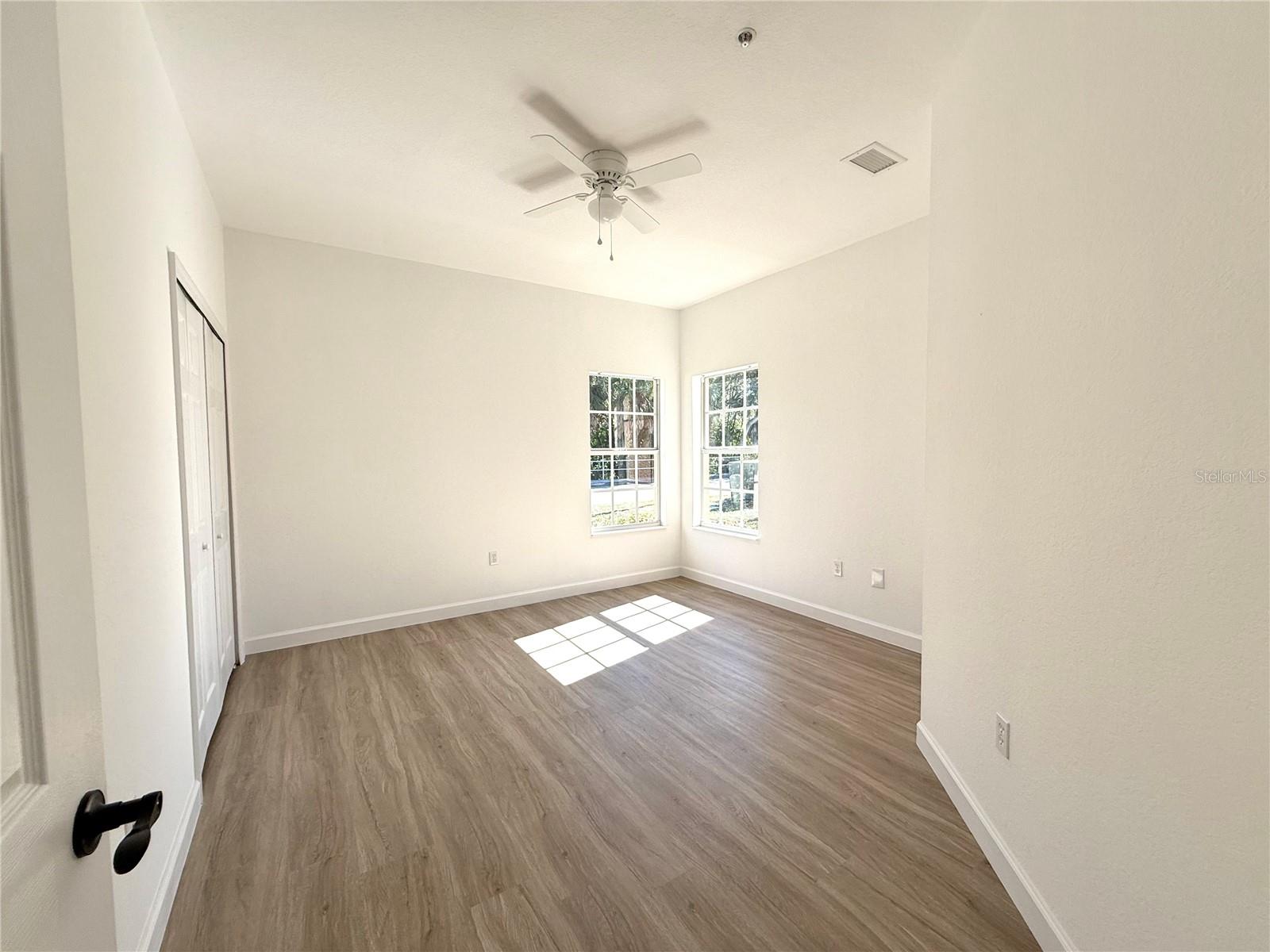 4721 1st Avenue E 4721