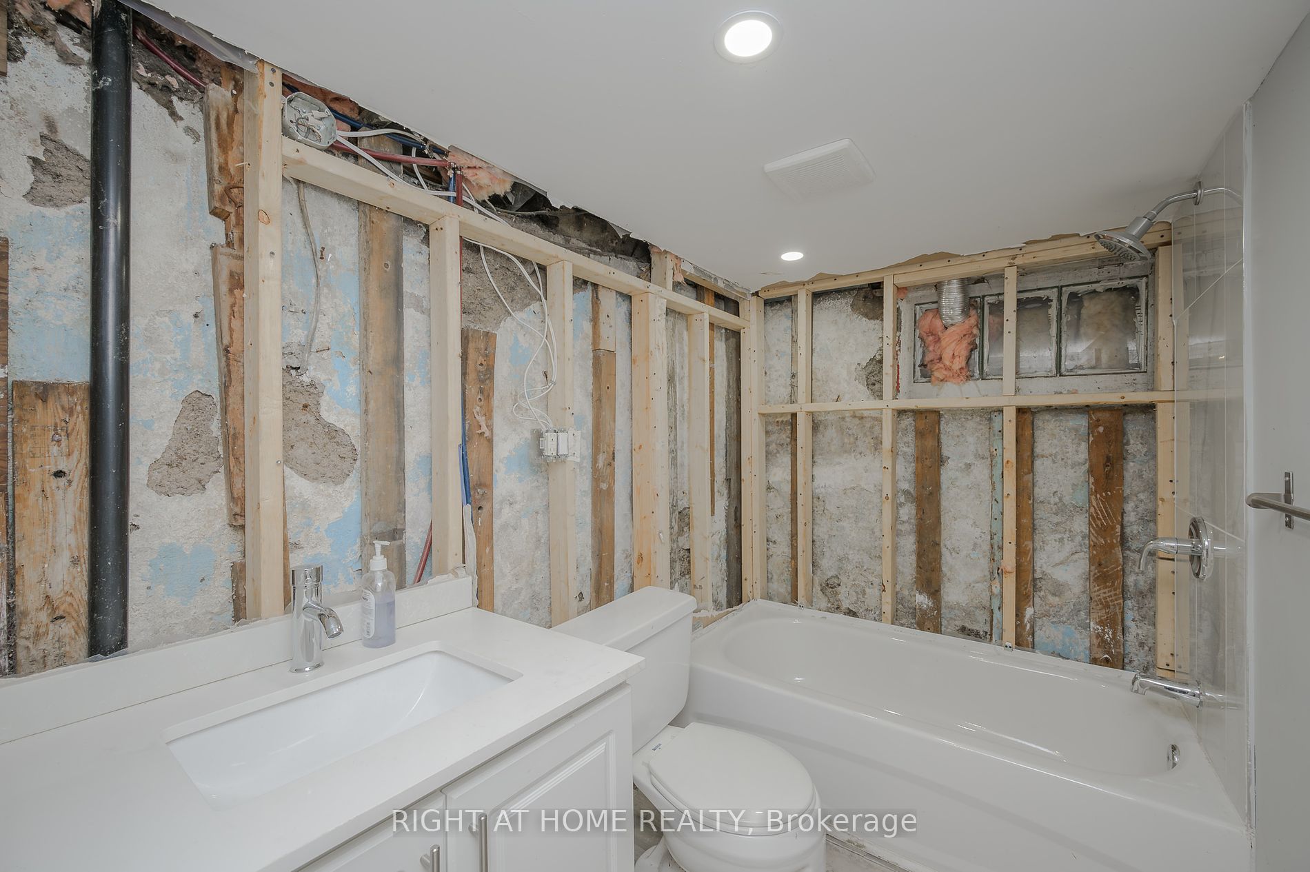142 Belmont Ave