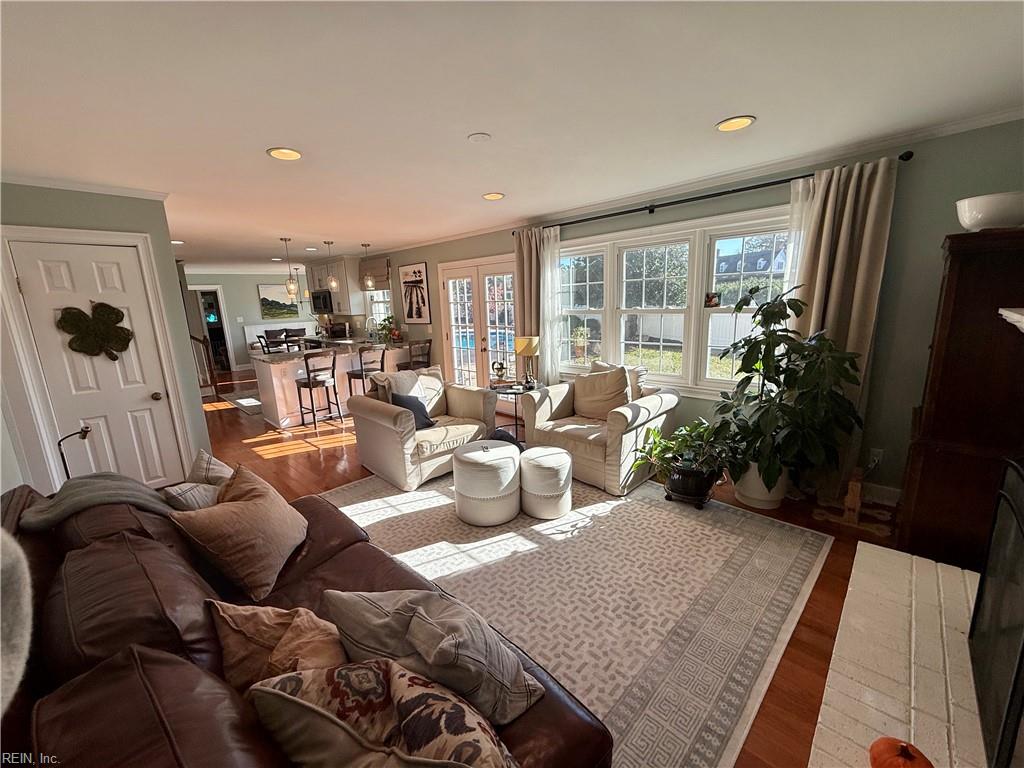 4700 Springtree Court