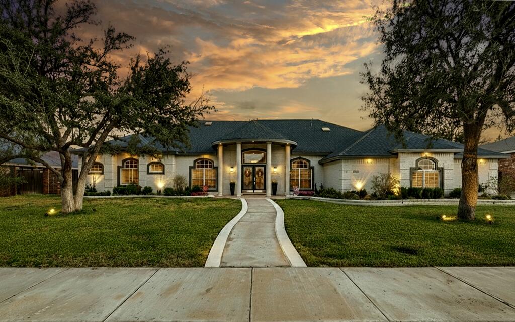 STUNNING 4 BED, 3.5 BATH HOME IN DESIRABLE GREENTREE SUBDIVISION! NESTLED ON A QUIET CUL-DE-SAC, THIS HOME FEATURES TWO LIVING AREAS, INCLUDING ONE WITH A COZY FIREPLACE, PLUS TWO DINING AREAS WITH A SEPARATE FORMAL DINING ROOM PERFECT FOR ENTERTAINING. DEDICATED OFFICE AREA, SPACIOUS PRIMARY SUITE WITH PRIVATE LOUNGE AREA AND FIREPLACE, DUAL VANITIES, SEPARATE CLOSETS, AND SOAKING TUB. ADDITIONAL BEDROOMS OFFER PLENTY OF SPACE FOR FAMILY OR GUESTS. ENJOY THE COVERED PATIO, SPARKLING POOL, AND HOT TUB OUT BACK. GREAT SPACE, GREAT LOCATION, AND A MUST-SEE HOME!
