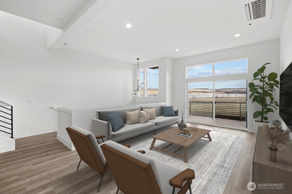 20 Chinook Drive