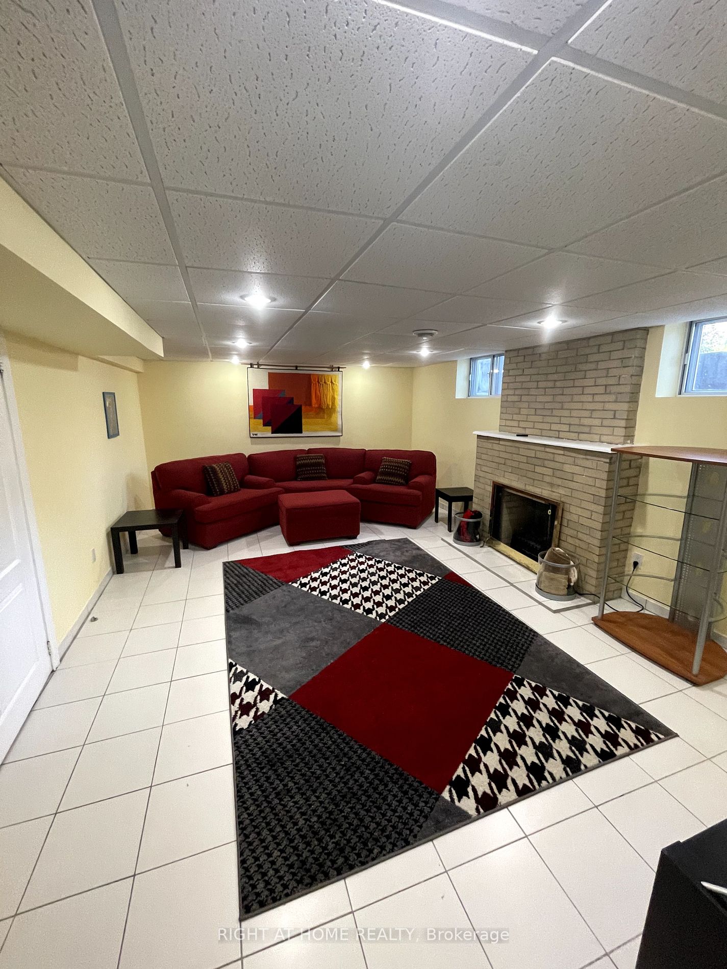 381 Martin Grove Rd