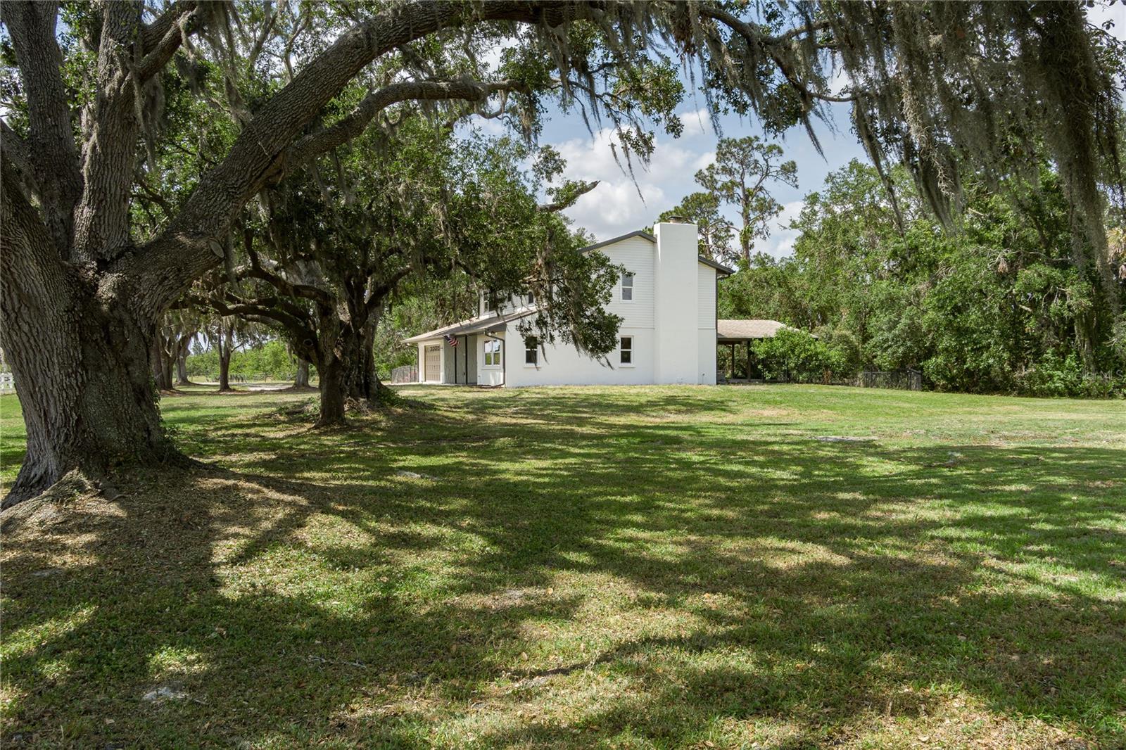 5403 Red Rooster Road