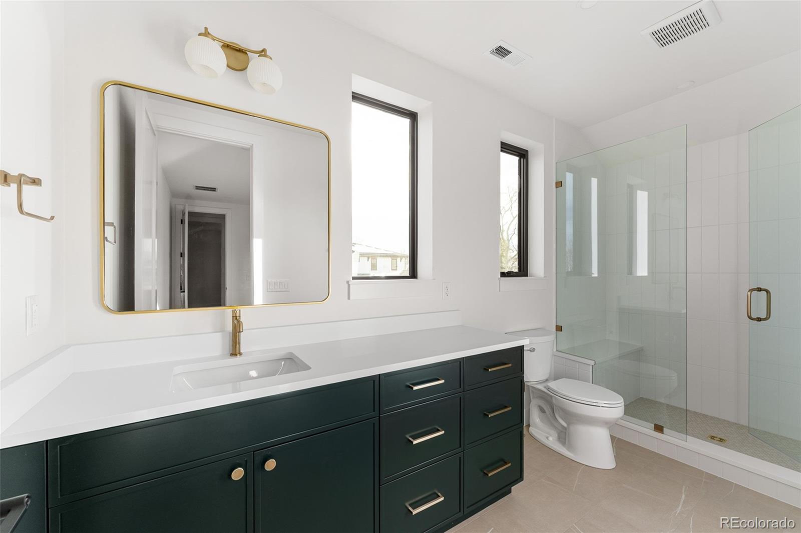 3310 S Clermont Street