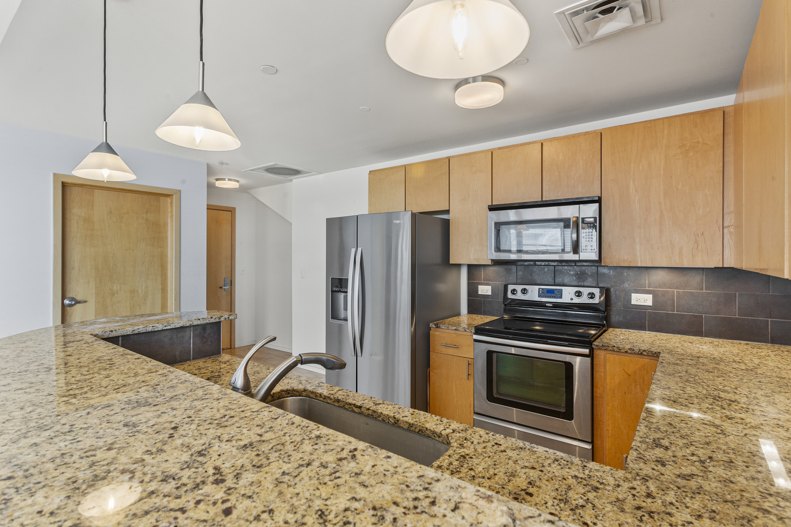 301 N Neil Street 904