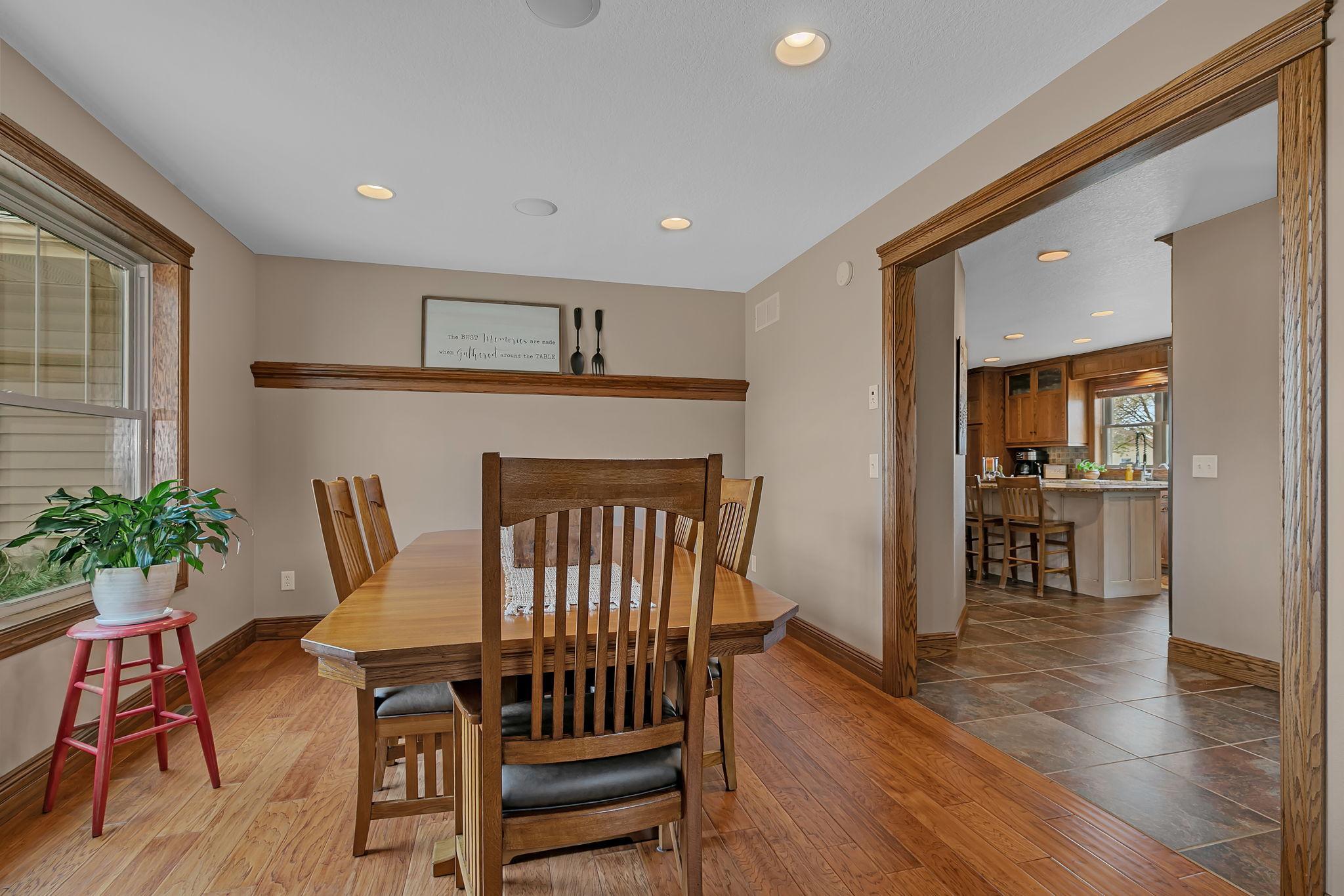 1201 Huntington Drive S